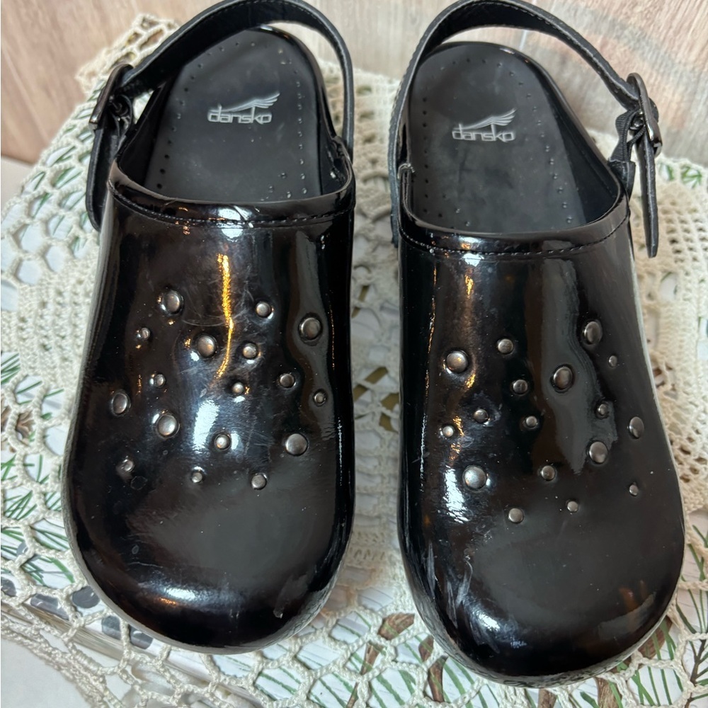 Dansko Jemma Kids Shiny Black Patent Leather Clog Shoes